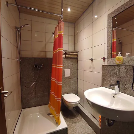 Apartman Monteurwohnung Im 2og *